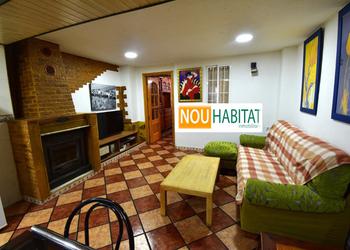 CASA DE PUEBLO - Montroy